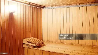 告别肩颈酸痛！南京按摩师绝不外传的3个独门穴位手法，在家也能轻松Get！